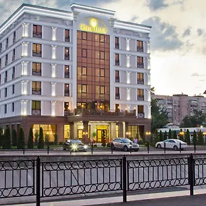 Отель Plaza
